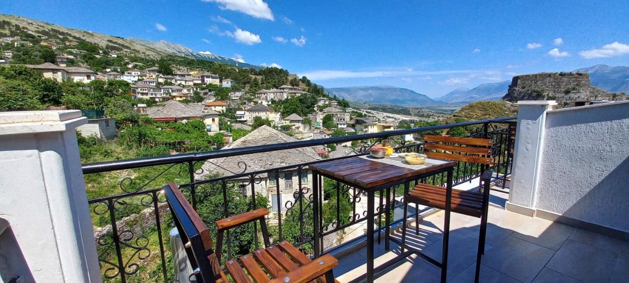 Gjirokastër Kale Guesthouse מראה חיצוני תמונה