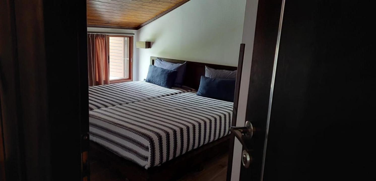 Gjirokastër Kale Guesthouse חדר תמונה
